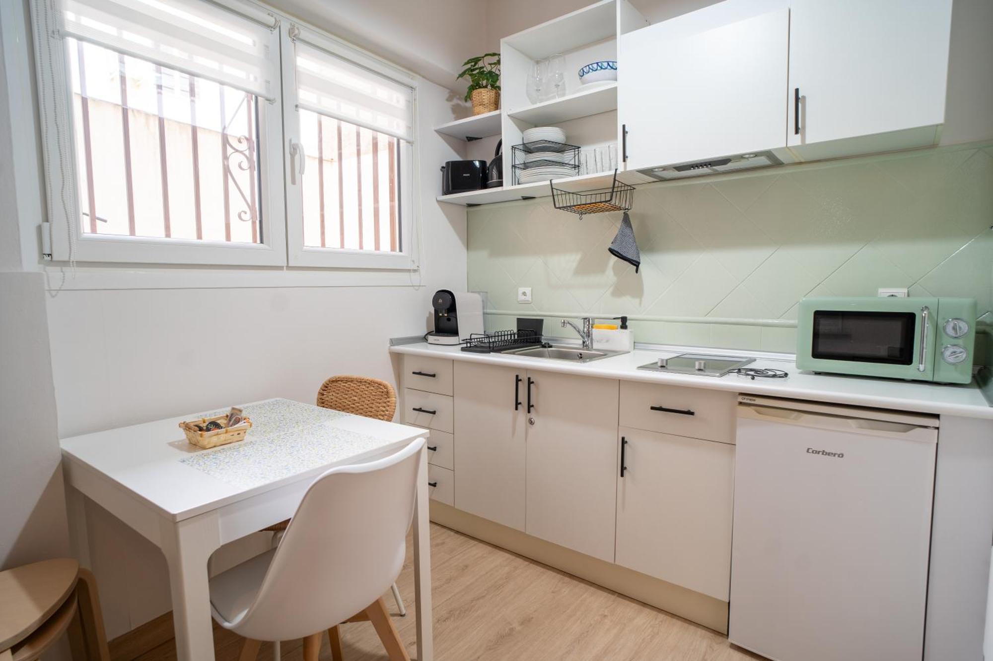 Apartamento En El Corazon De Granada - Cochera Екстер'єр фото