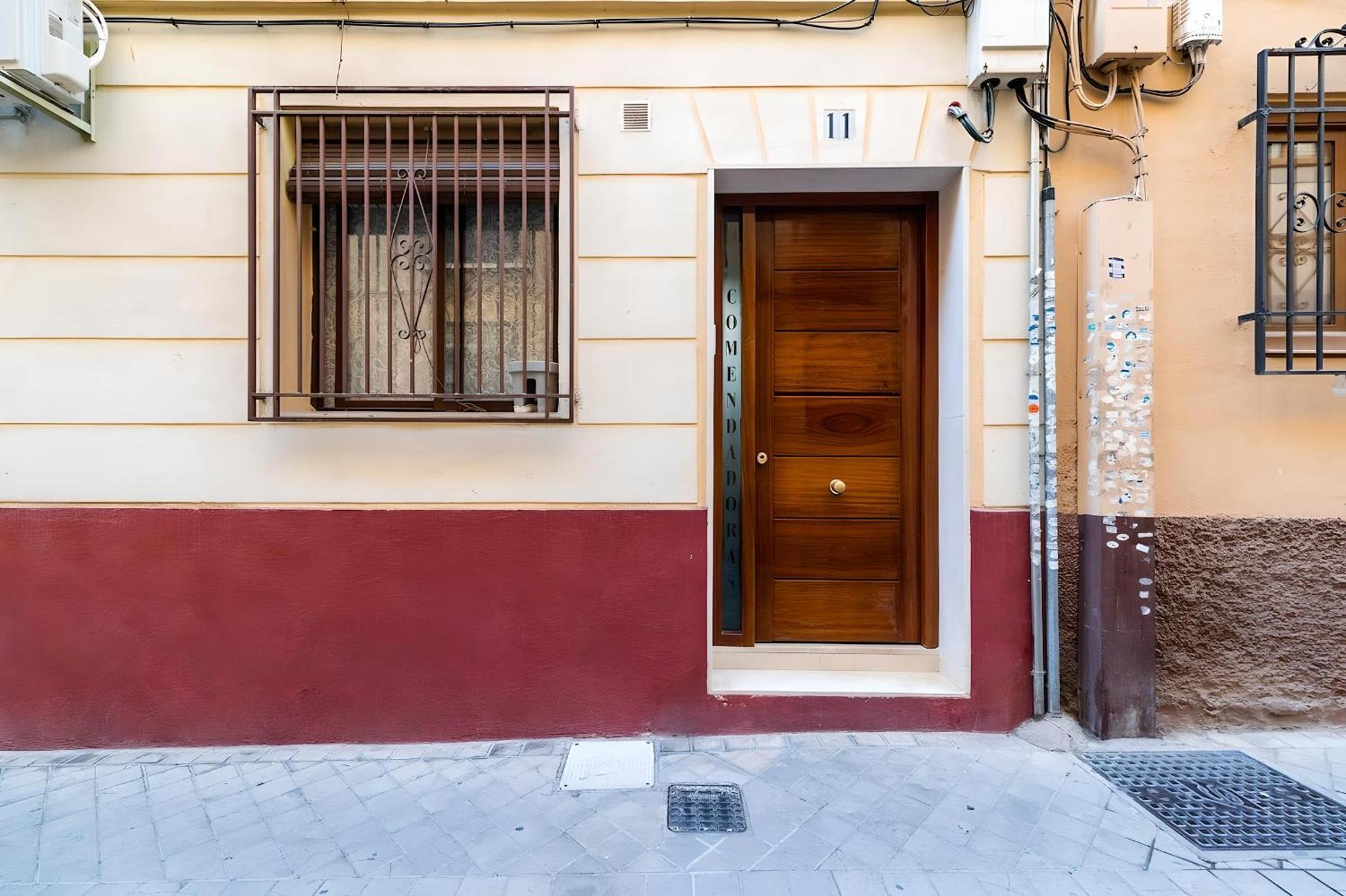 Apartamento En El Corazon De Granada - Cochera Екстер'єр фото
